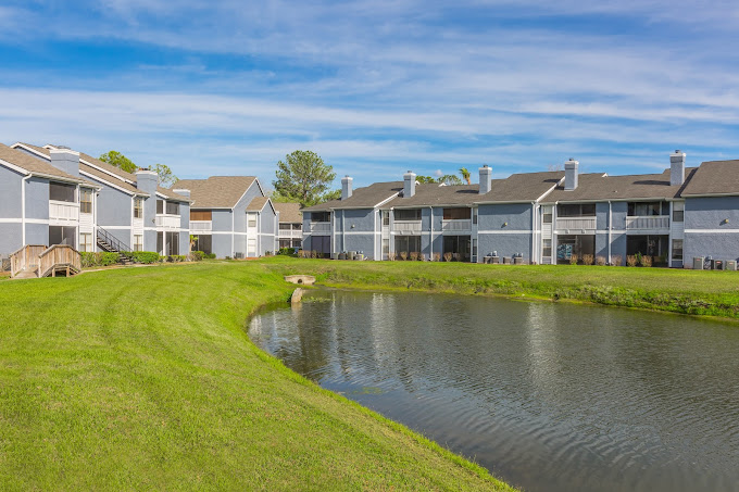 Northgreen at Carrollwood apartments near Devon Self Storage - Tampa Bay