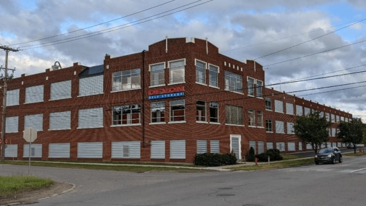 Devon Self Storage Facility Exterior.