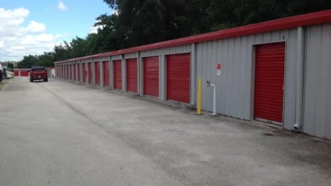 outside view of storage facility